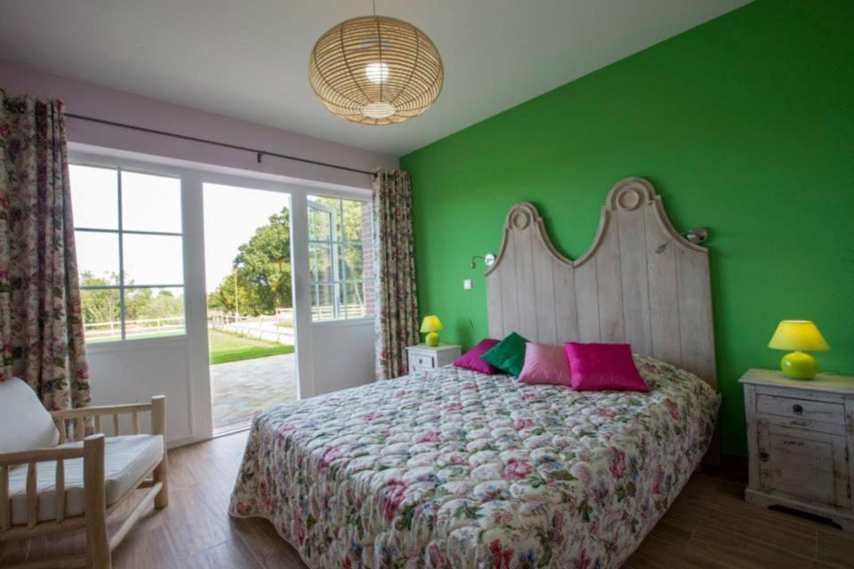 Le Parc De Crecy Bed & Breakfast Exterior photo