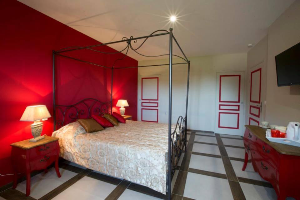 Le Parc De Crecy Bed & Breakfast Exterior photo